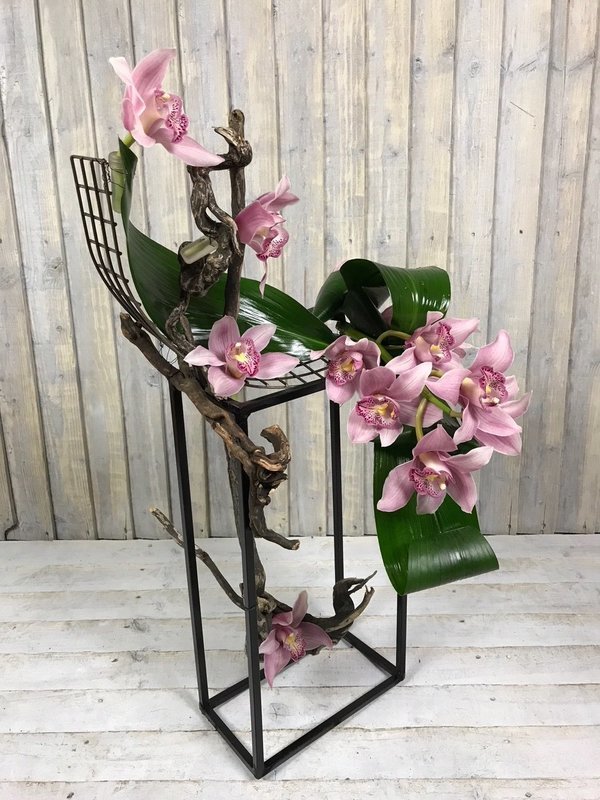 Rectangular Tray Stand Double Block HS Code: 9403200030 Country Of Origin: Ireland