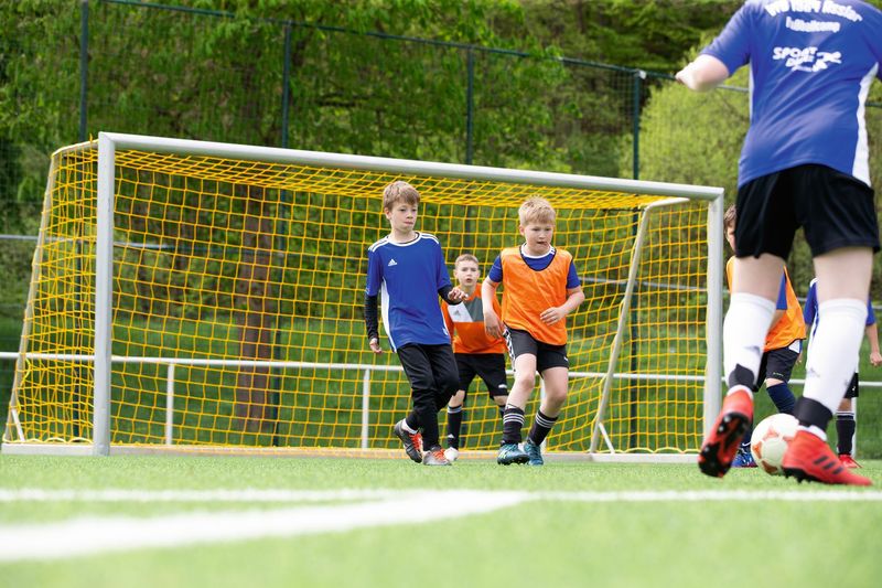 Jugendfußballtornetz aus Polypropylen - 5 x 2 m, 4 mm, verschiedene Farben