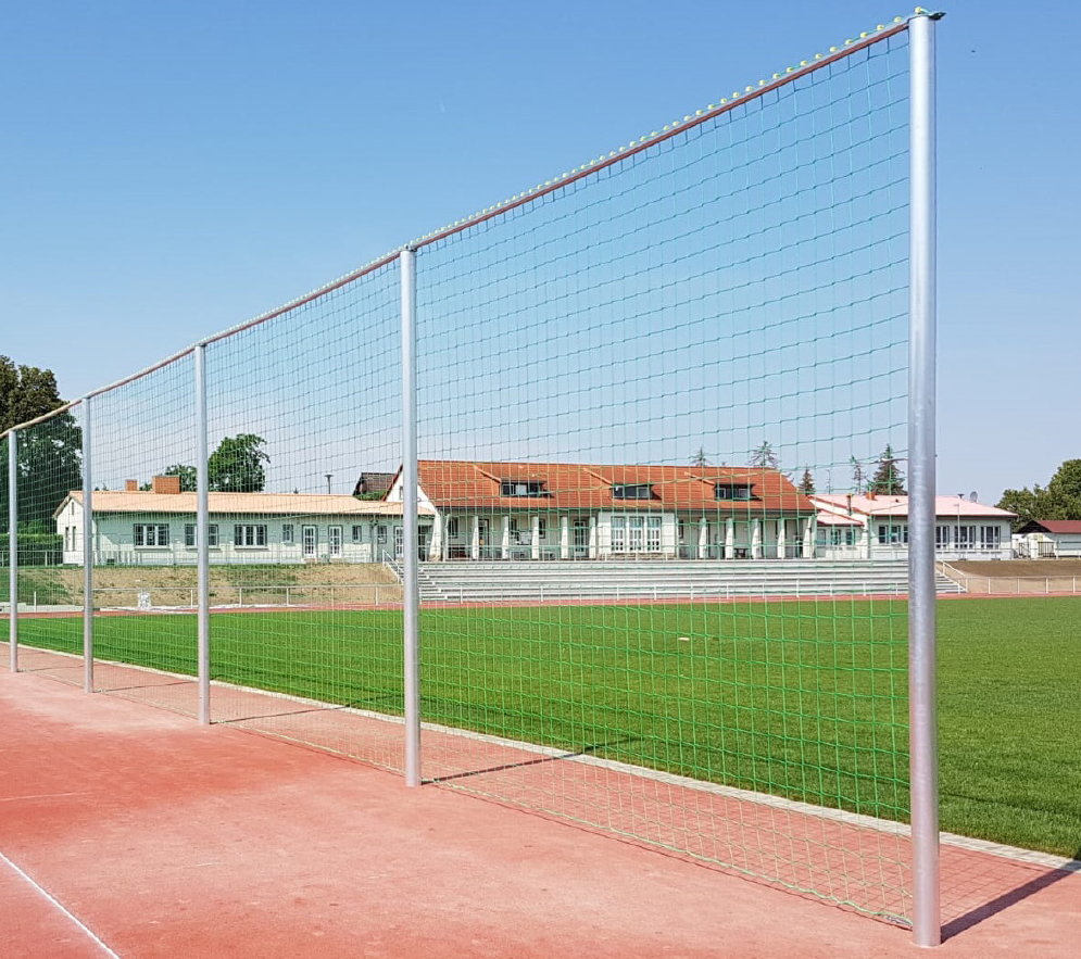 Ballfangpfosten