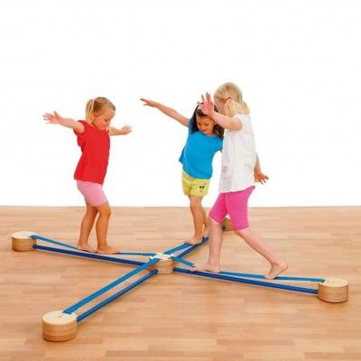 Erzi® Slackspot Cross