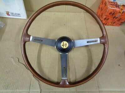 Montreal RHD Steering Wheel