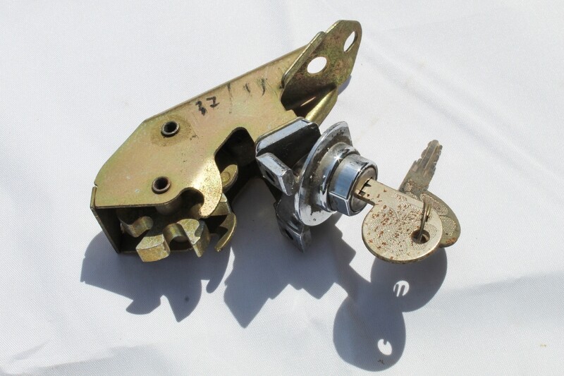 Nuova Giulia Super Boot Lock, New Old Stock