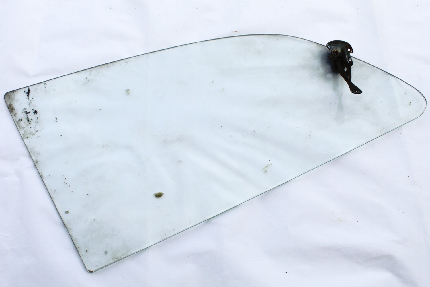 750/101 Giulia Sprint Rear Quarter Window, Left Side