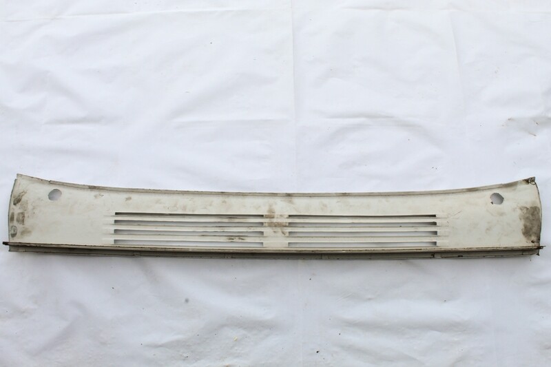Giulia Ti Wiper/ Scuttle Panel