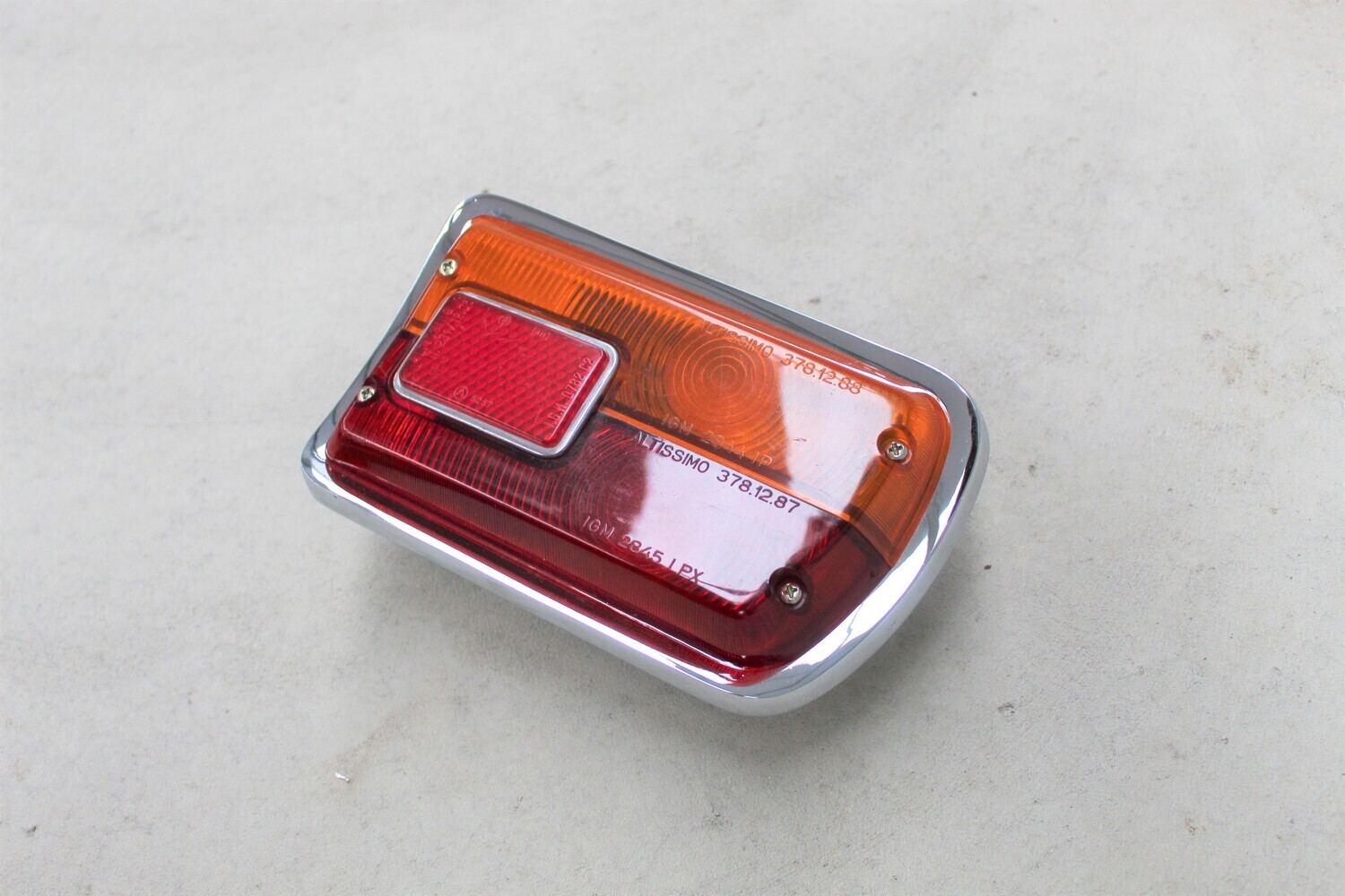 Giulia Sprint GT Altissimo Rear Light Unit Complete, Right Side