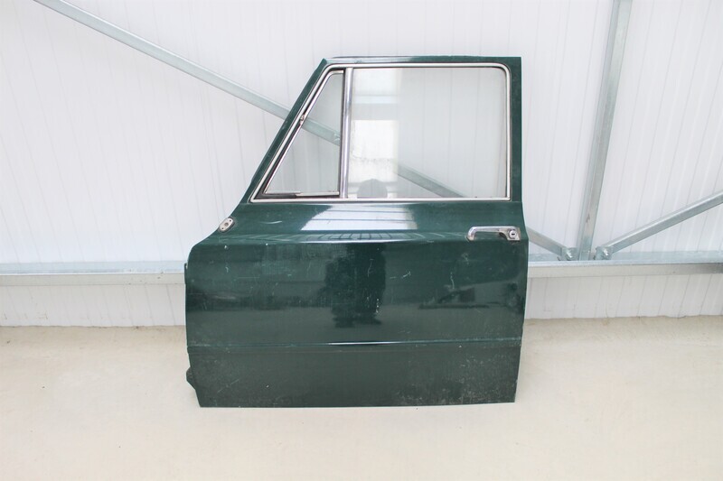 Giulia Super Front Door, Left Side