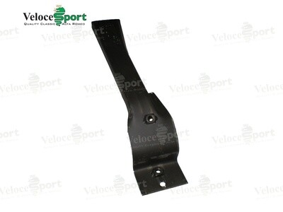 Front Anti Roll Bar Mounting Bracket, Right Side