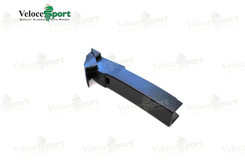 GT/GTV Door Glass Runner End Seal, Left Side