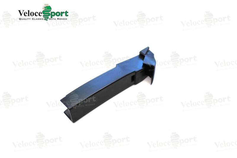 GT/GTV Door Glass Runner End Seal, Right Side