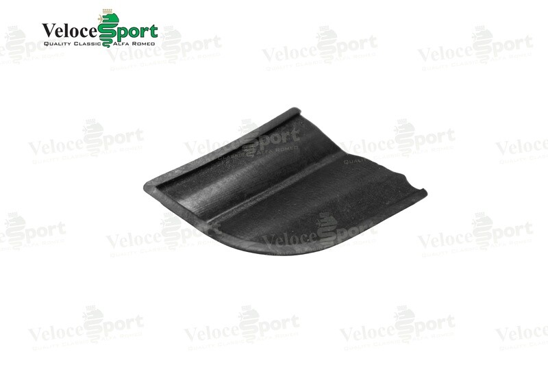 Spider Base Of Windscreen Trim End Seal, Right Side