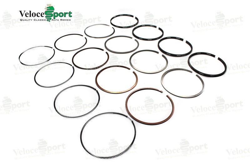 2000 Engine Piston Ring Set - 4.5mm Oil Ring