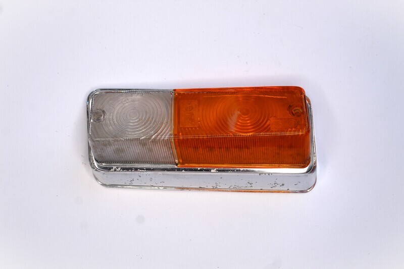 1750 MK2/2000 Berlina Carello Front Side Light/ Indicator lens, Left Side, New Old Stock