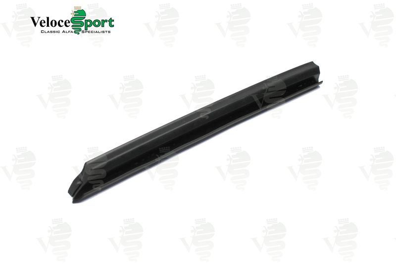 Spider Wing To Scuttle Panel Seal, Left Side