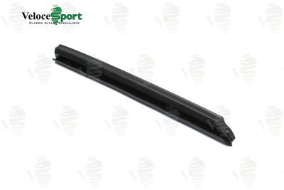 Spider Wing To Scuttle Panel Seal, Right Side