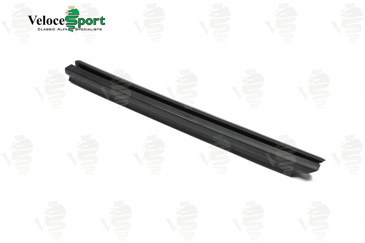 Spider Wing To Scuttle Panel Seal, Right Side