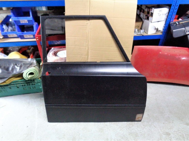 Giulia Super Ti Door Skin, Front Right
