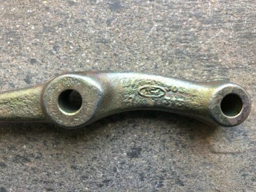 Pair Genuine Ford RS / Capri Steering Arms Zinc Plated Pair Genuine Ford RS / Capri Steering Arms Zinc Plated