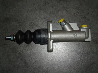 Brake Clutch Master Cylinder .500 .625 .700 .750 Bore OEM Girling Wilwood etc 00301