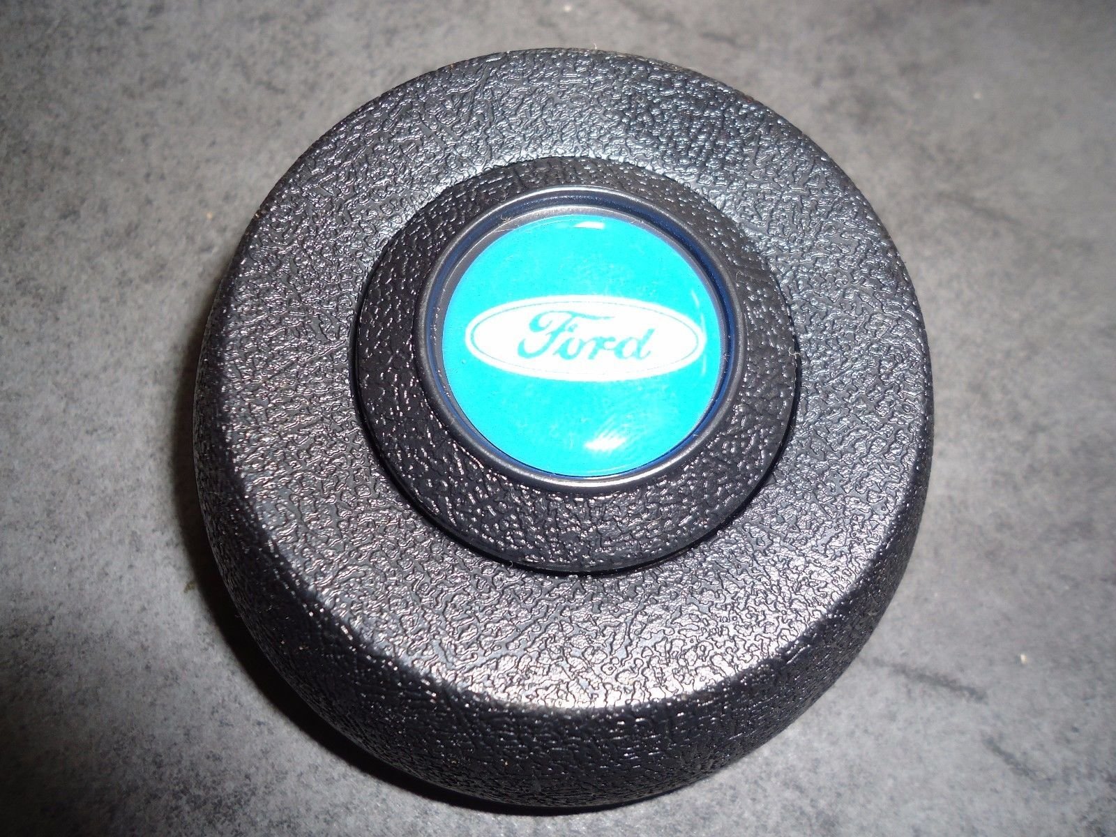 AVO Style Wheel Centre Cap inc Choice of 3 X Centre Badges Ford RS2000 Escort
