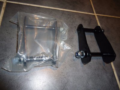 Spring Shackles MK2 Escort - 60mm Leaf Springs 00372
