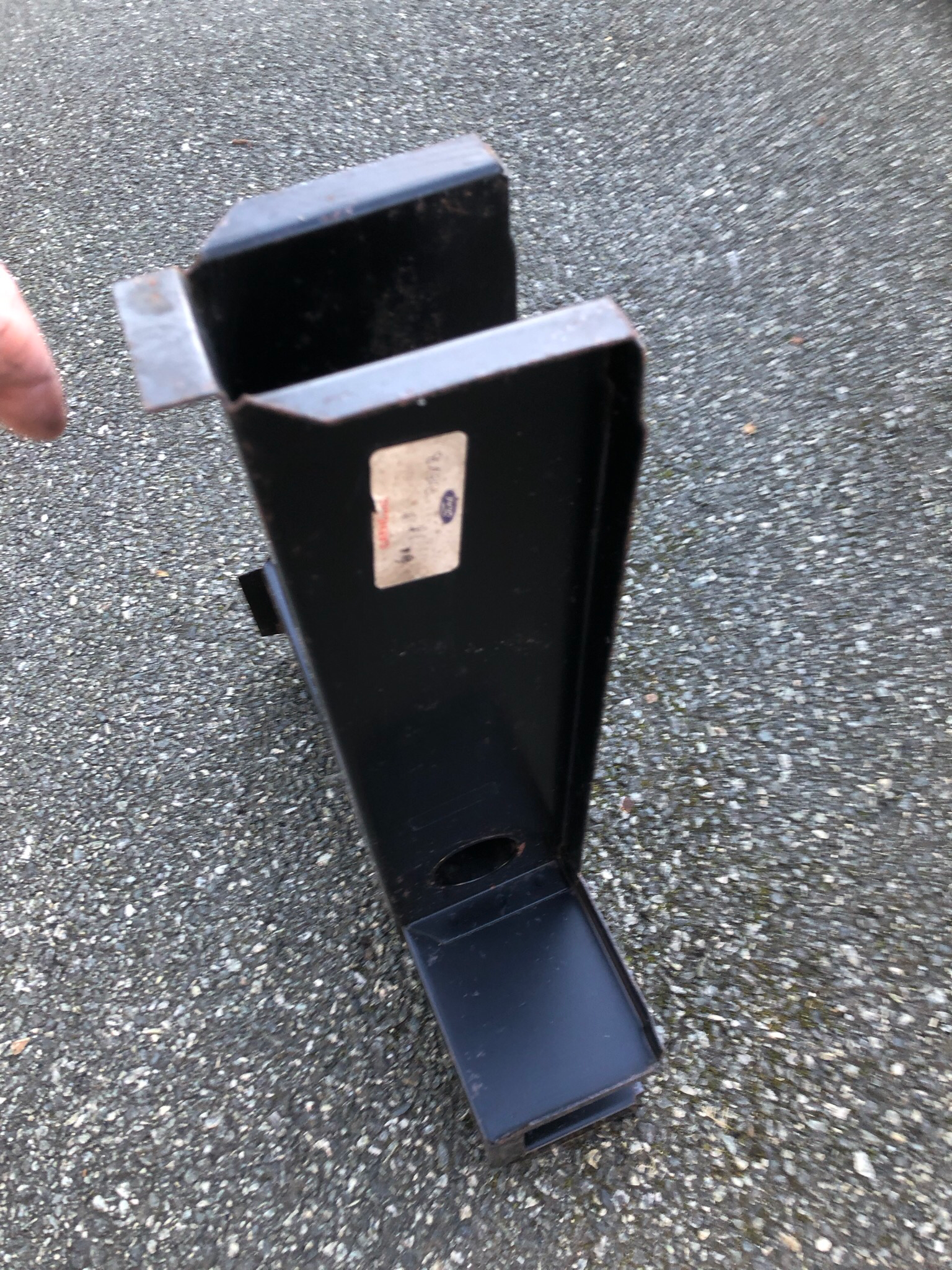 NOS MK2 Transit RH SWB Rear Spring Hanger NOS MK2 Transit RH SWB Rear Spring Hanger