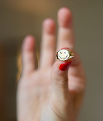 Winky Pinky Ring | Anker met een knipoog