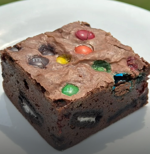 M&amp;M Oreo Brownie