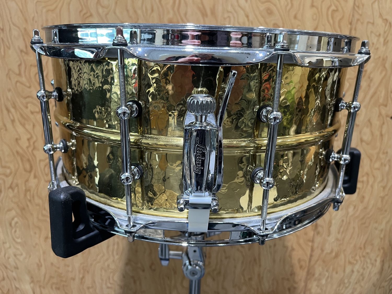Used Ludwig 6 1/2 x14&quot; Hammered Brass Snare