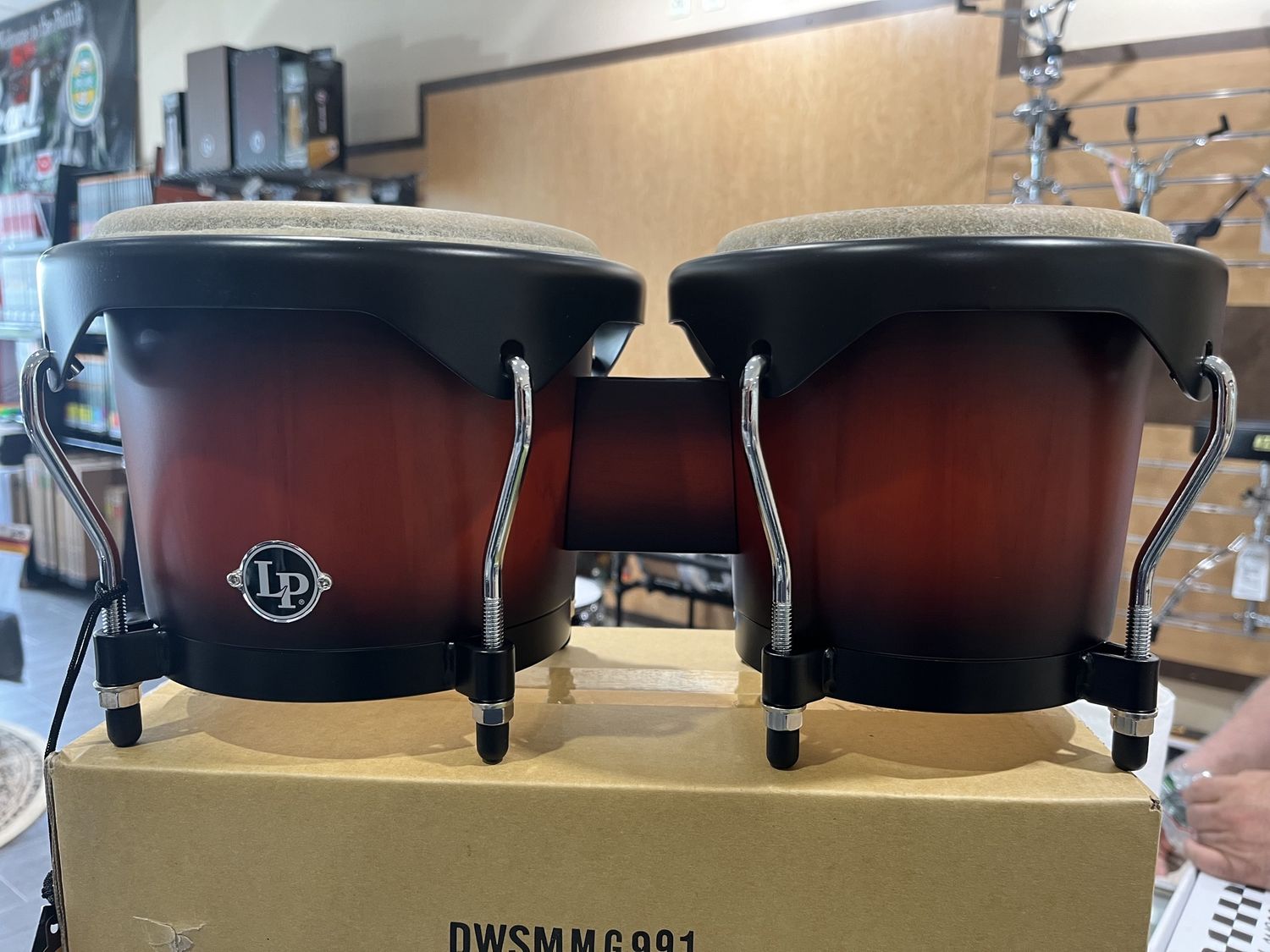 LP CITY 6-7 BONGOS OAK VSB BK