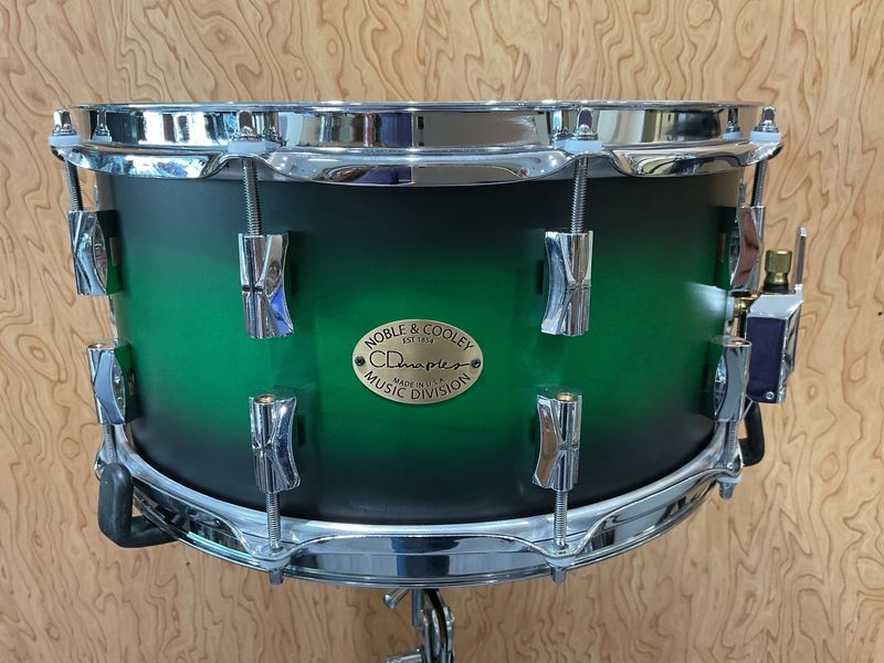 Noble &amp; Cooley CD Maple 6-1/2x14&quot; Snare Drum Green Stain Black Burst