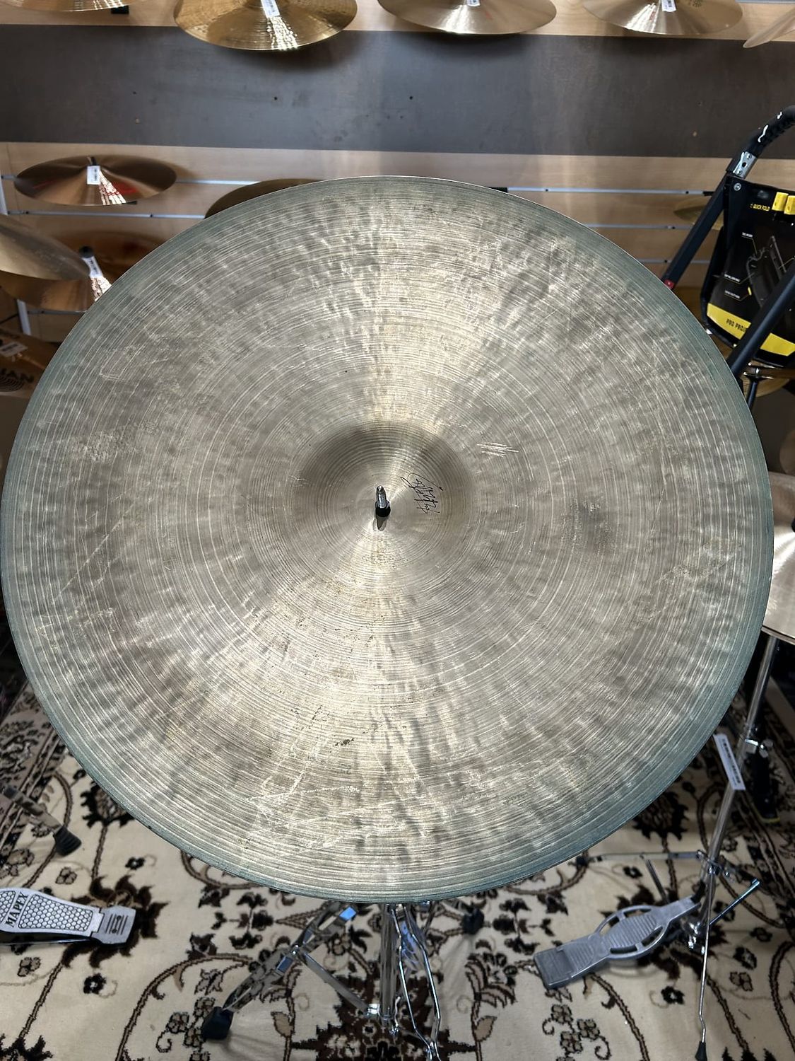 Used K Istanbul Zildjian 22&quot; Late Stamp  Medium Ride