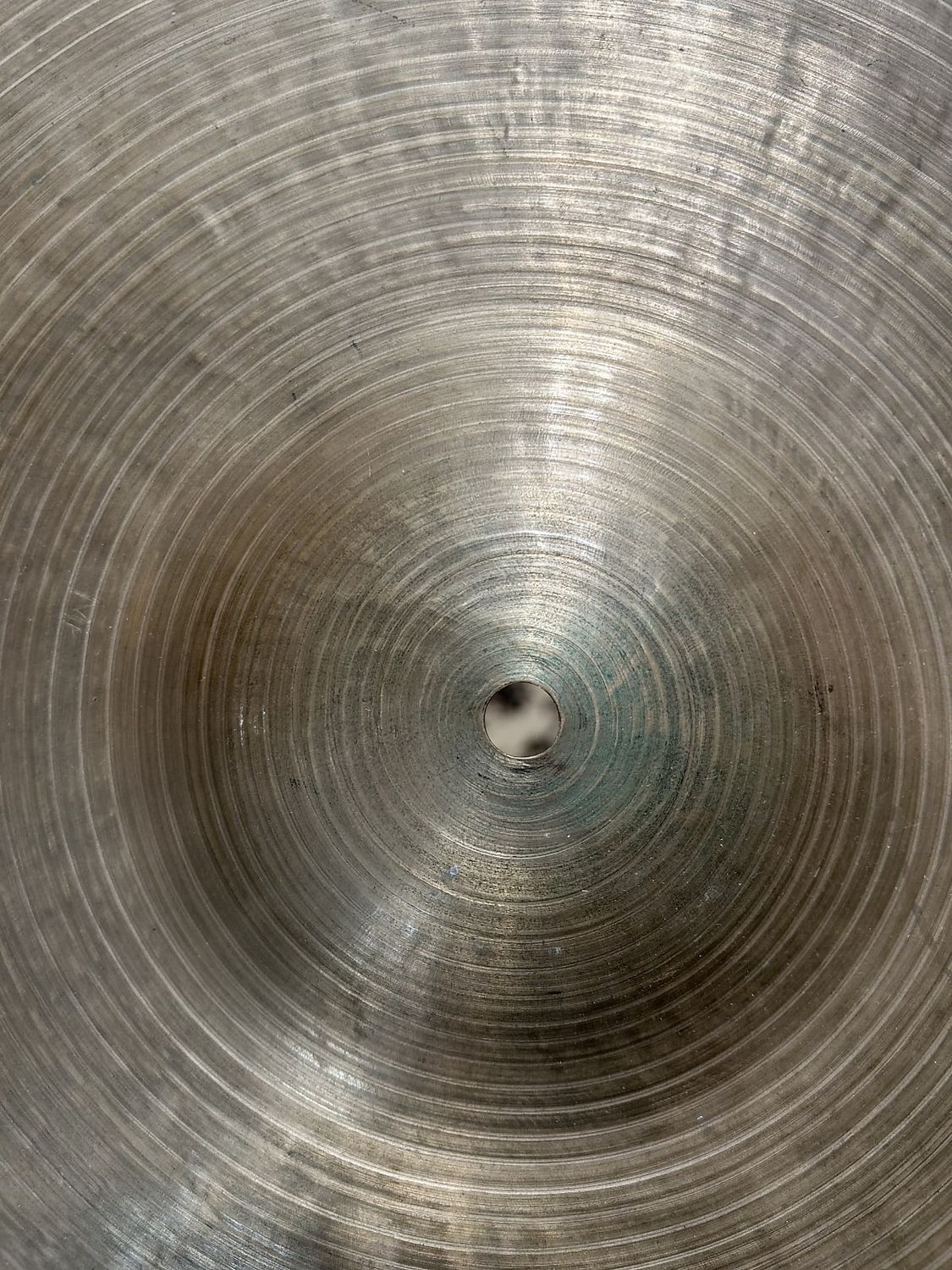 Used K Istanbul Zildjian 22&quot; Late Stamp  Medium Ride