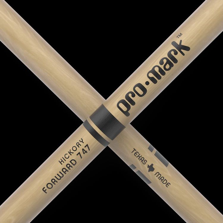 ProMark Classic Forward 747 Hickory Drumstick, Oval Nylon Tip