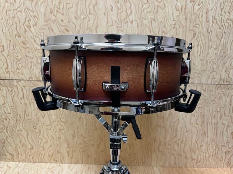 Gretsch Gretsch Renown 5x14" Wood Snare Drum, Satin Tobacco Burst