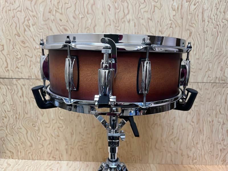 Gretsch Gretsch Renown 5x14" Wood Snare Drum, Satin Tobacco Burst