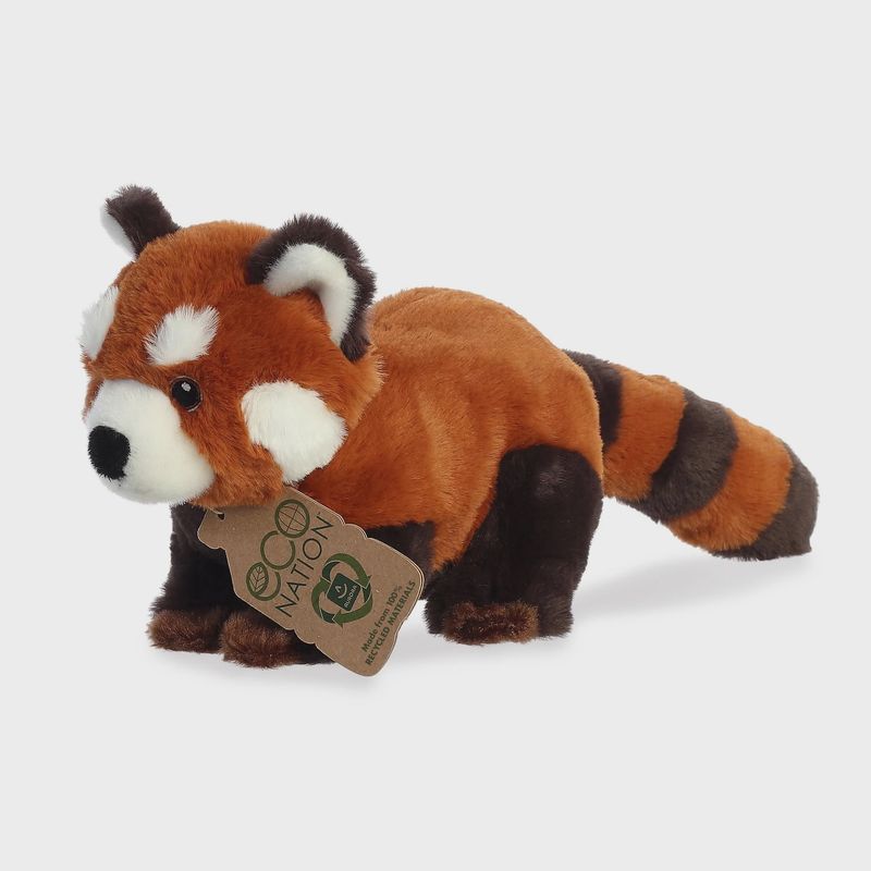 RED PANDA STANDING ON 4 LEGS