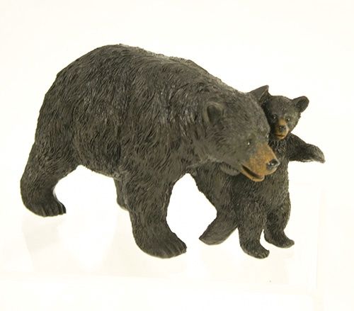 Mama bear w/standing cub