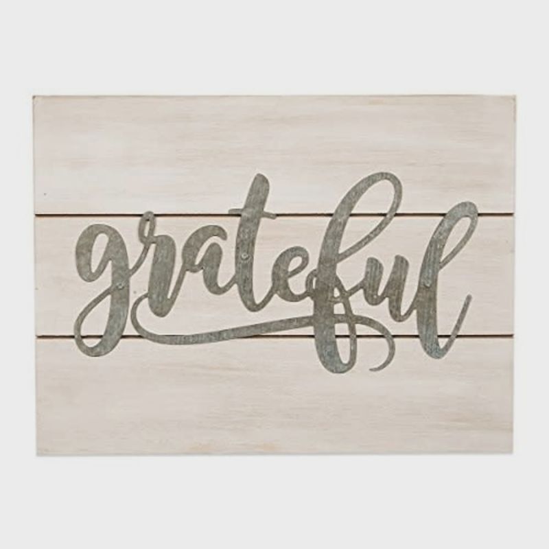 Grateful pallet sign