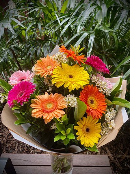 Celebration Bouquet (Premium Pictured)