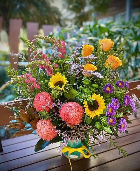 Statement Arrangement Brights