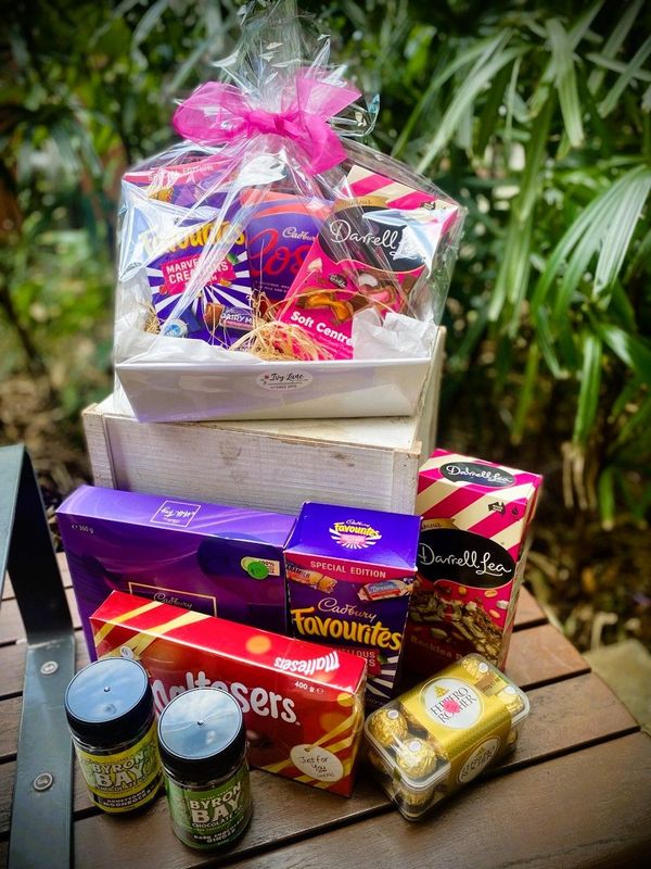 Mixed Chocolate Hamper