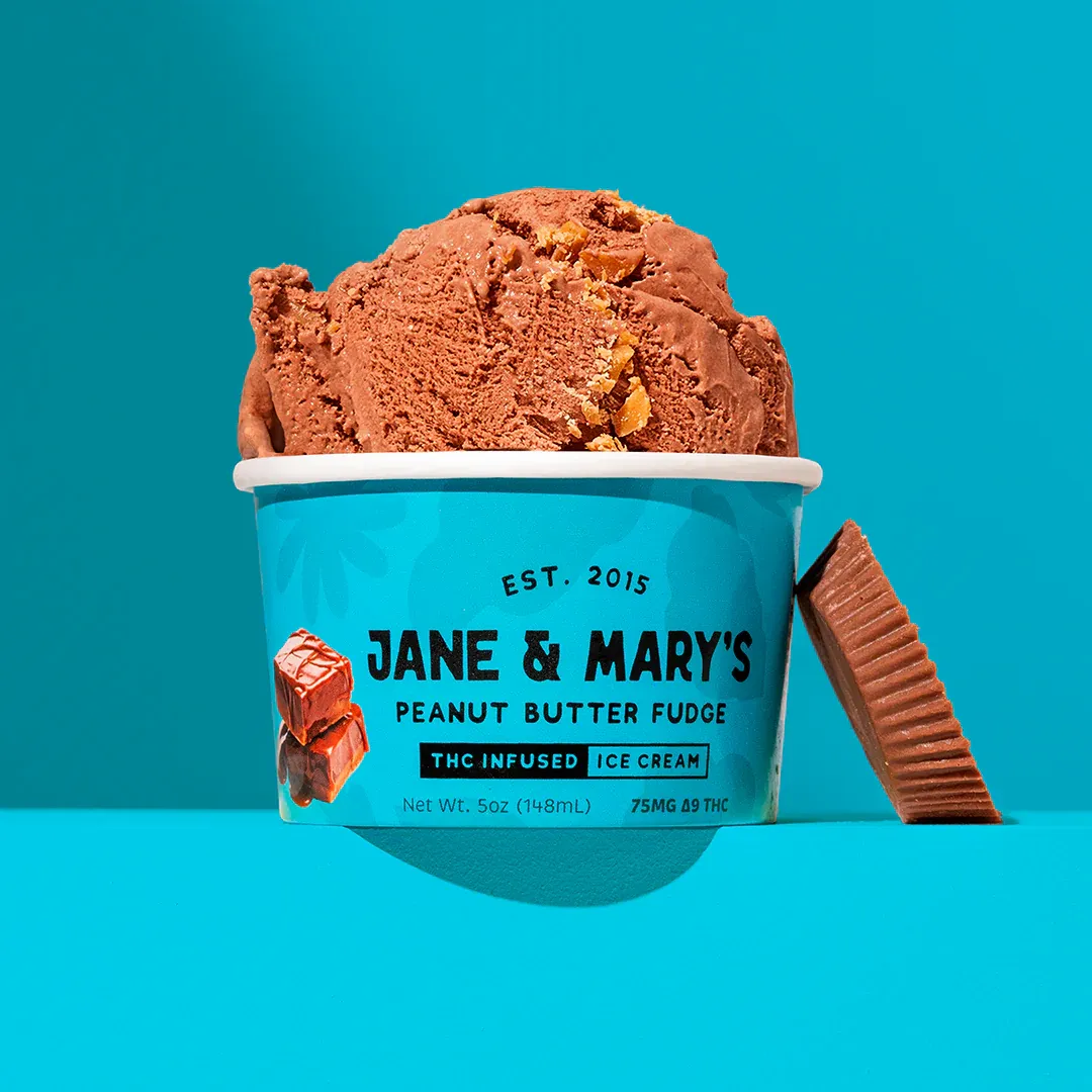 Jane &amp; Mary&#39;s (9) PEANUT BUTTER FUDGE ICE CREAM 75mg 148mL