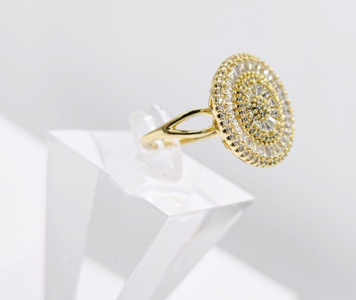 Anillo Carola
