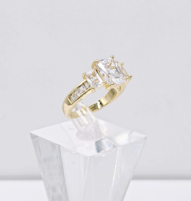 Anillo cleo