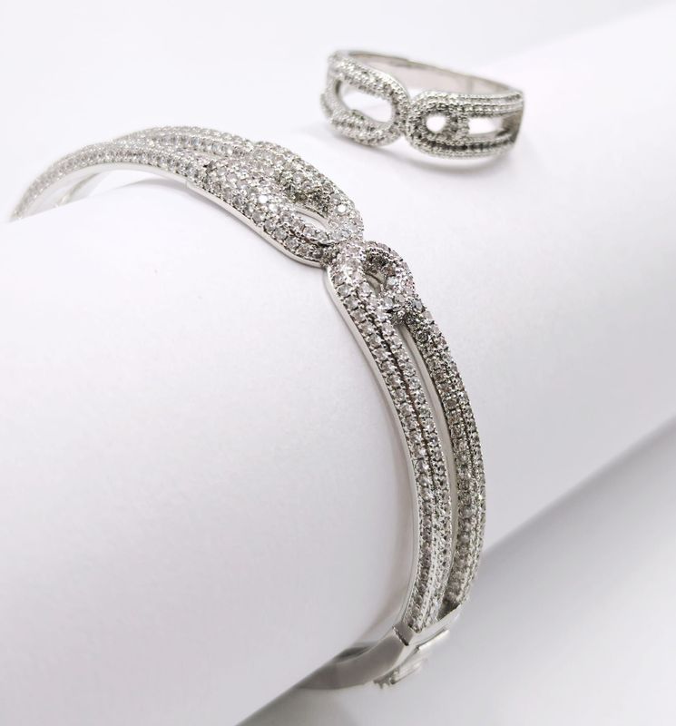Pulsera y anillo