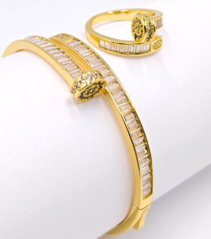 Juego de pulsera y anillo