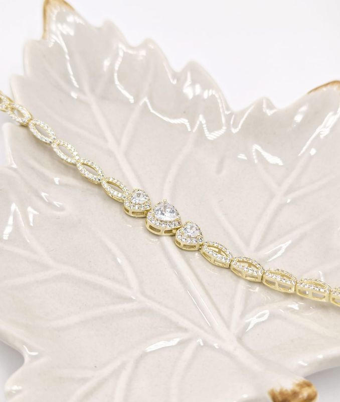 Pulsera triple corazón