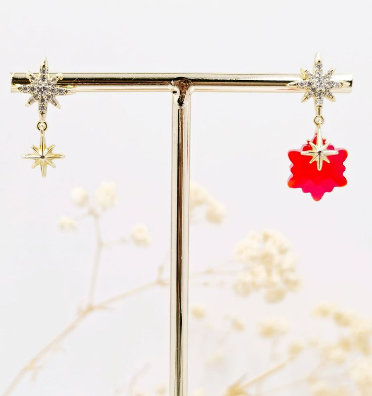 Pendientes estrella roja