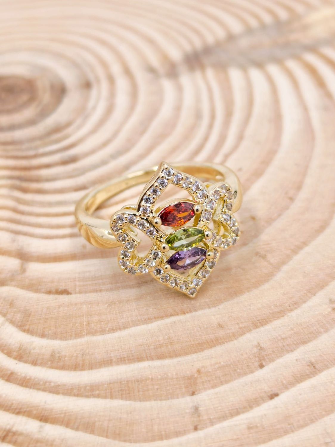 Anillo beauty flower