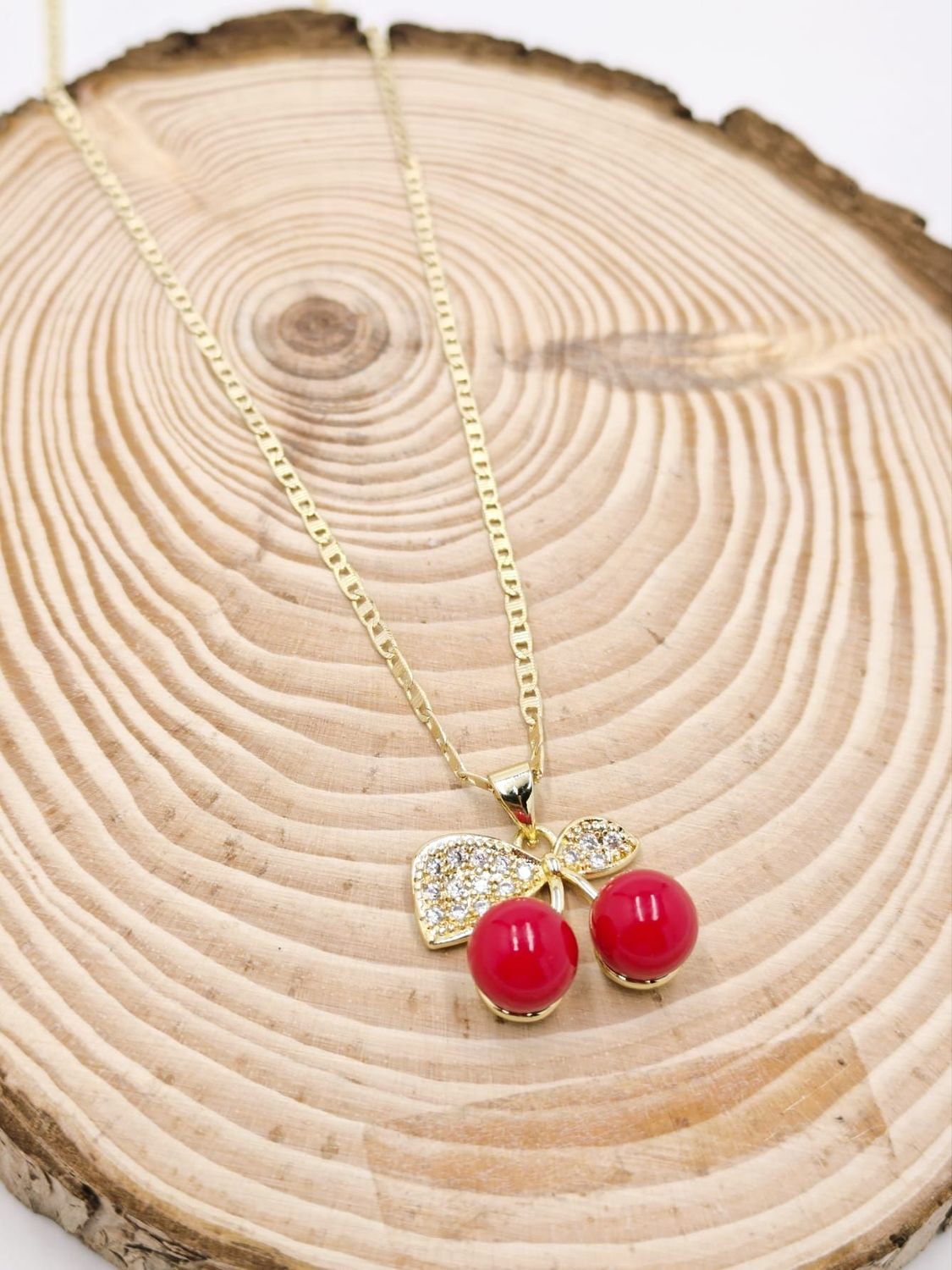 Collar cereza